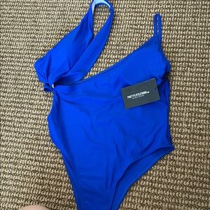 PrettyLittleThing Vibrant Blue Asymmetric Swimsuit